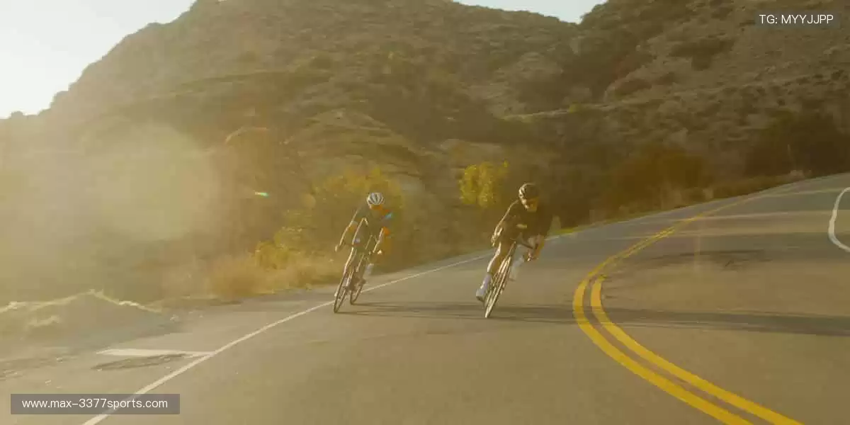 点燃热血，见证每一场巅峰对决！🔥⚽️